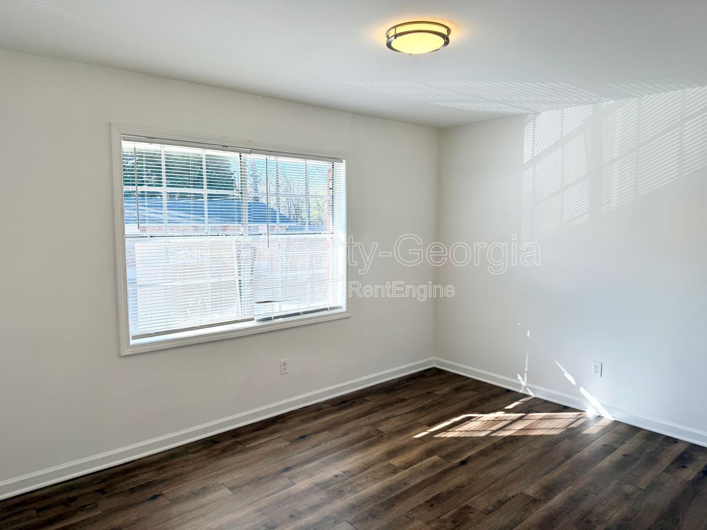 Welcome to this charming 2-bedroom, 1-bathroom home located in the vibrant community of Stockbridge, GA. Unit B-4 property image