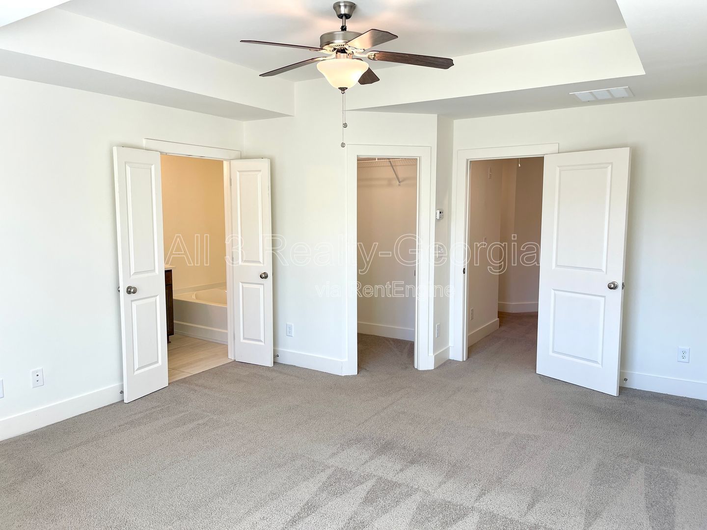 Welcome to this charming 3-bedroom, 2.5-bathroom home located in the vibrant community of Lithonia, GA. property image