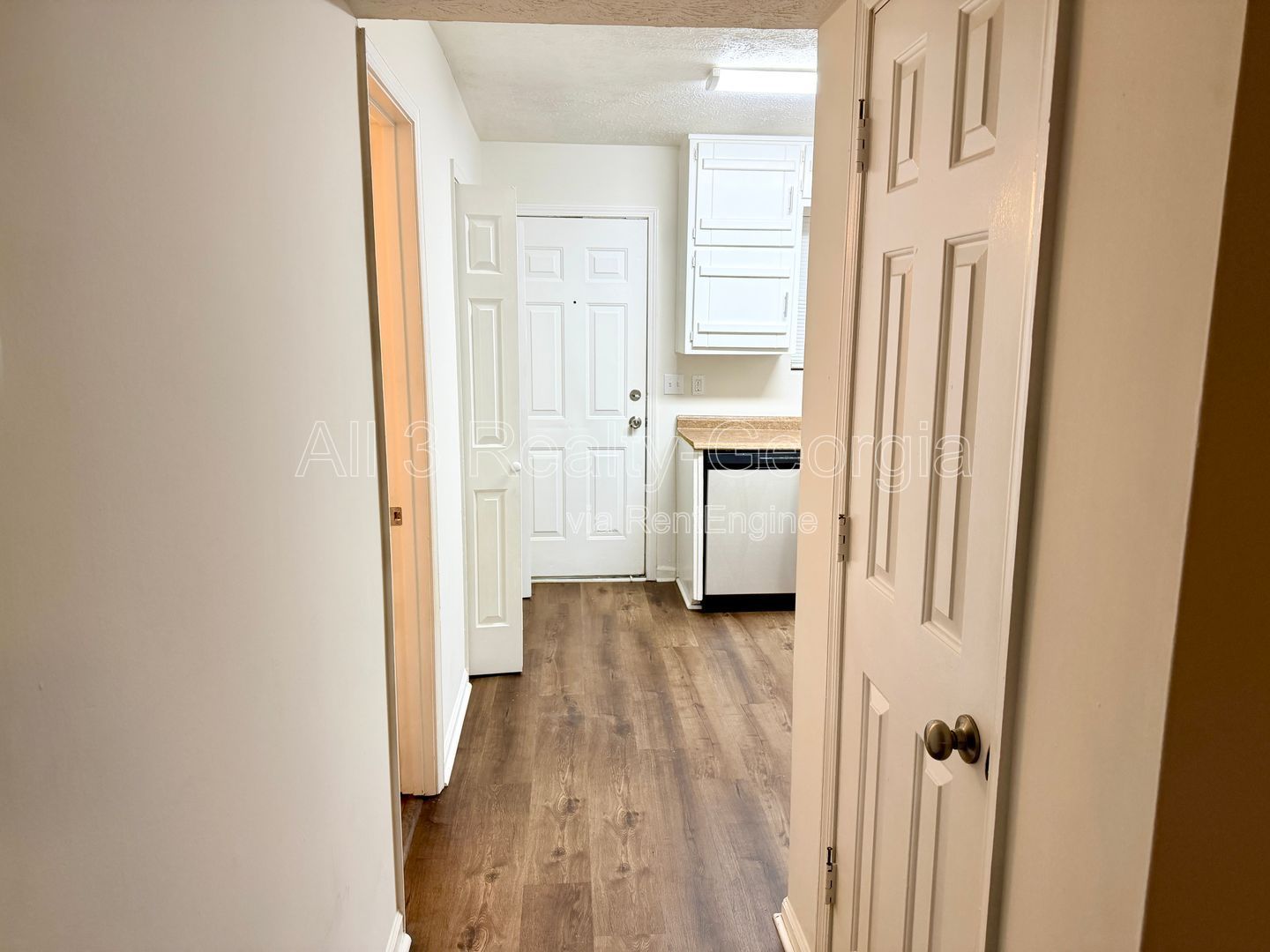 FIRST MONTHS FREE! property image