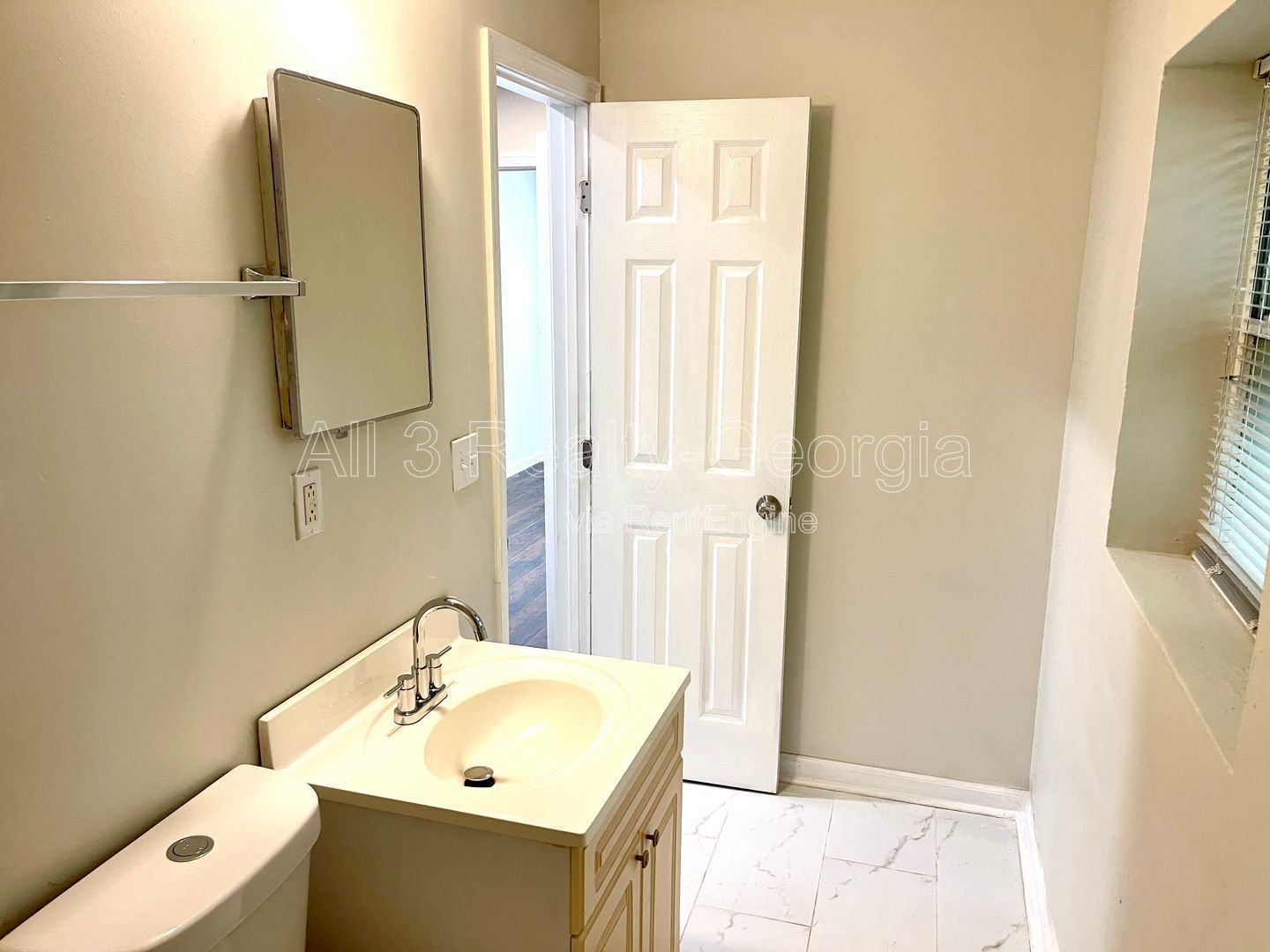 HALF OFF FIRST MONTH move-in on or before February 15t. Welcome to this stunning 4-bedroom, 2.5-bathroom home located in the vibrant community of College Park, GA. property image