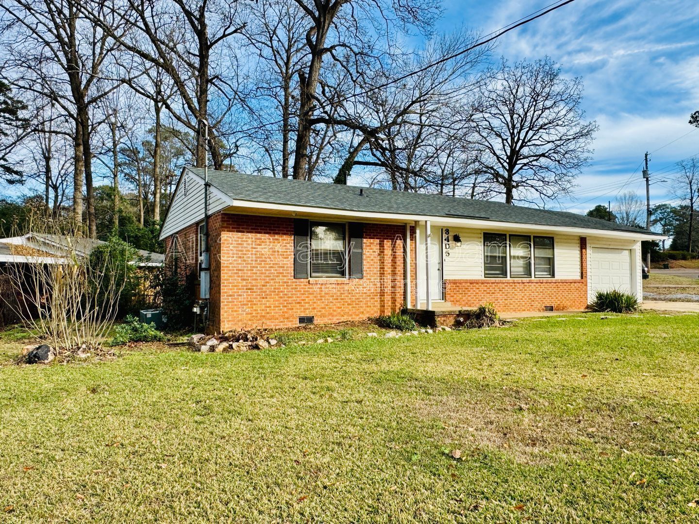 Inviting 3-Bedroom, 1.5-bath property image