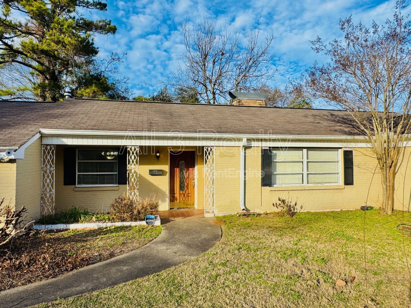 2 Bedroom with Endless Possibilities property image