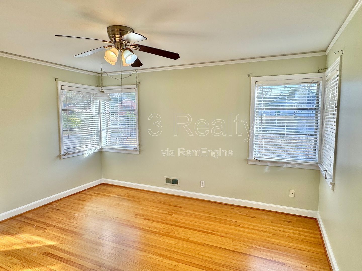 2 Bedroom with Endless Possibilities property image