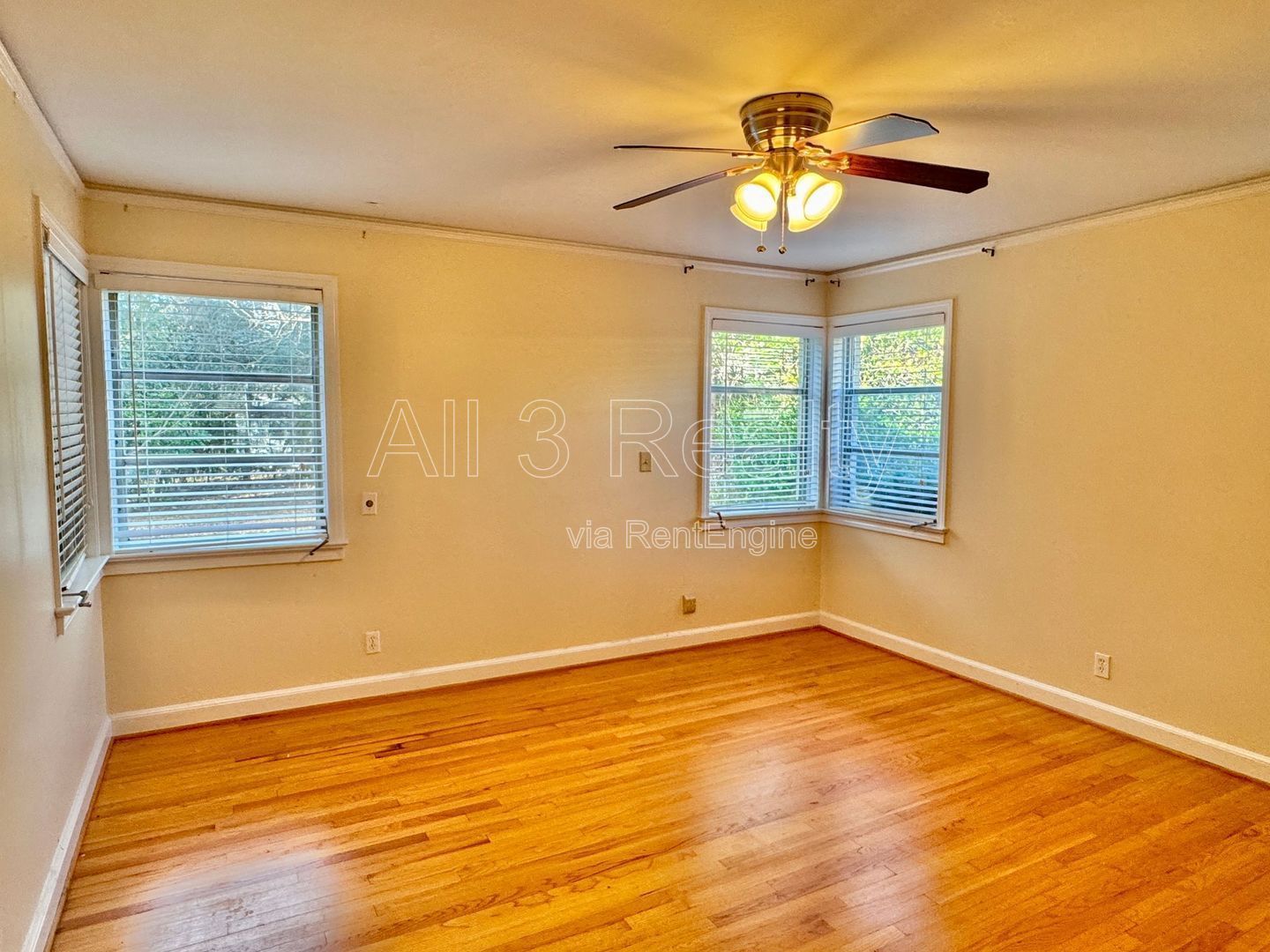 2 Bedroom with Endless Possibilities property image