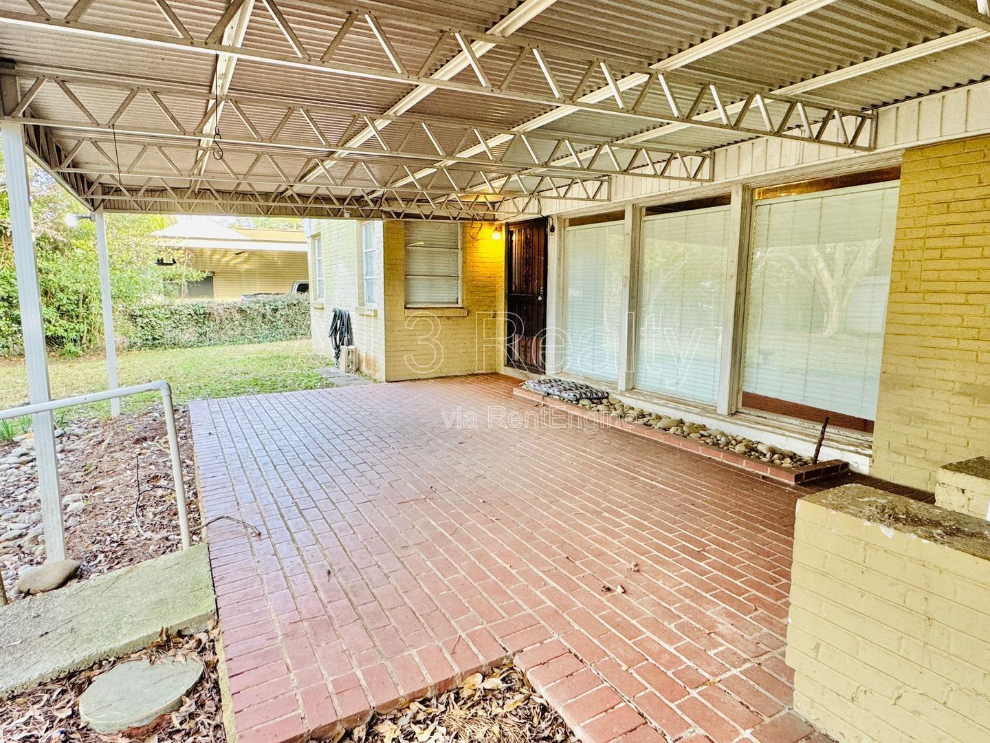 2 Bedroom with Endless Possibilities property image