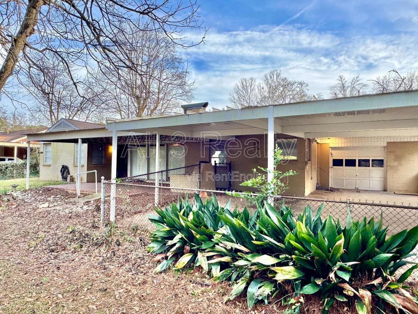 2 Bedroom with Endless Possibilities property image