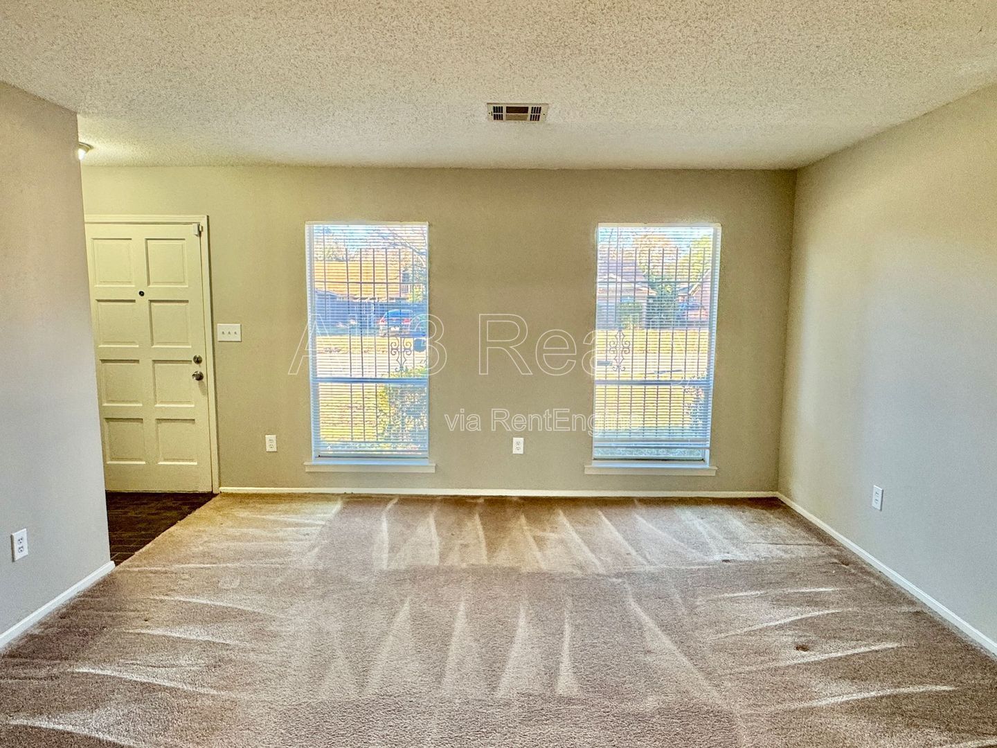 Charming 3-Bedroom Home with Plenty to Enjoy! property image