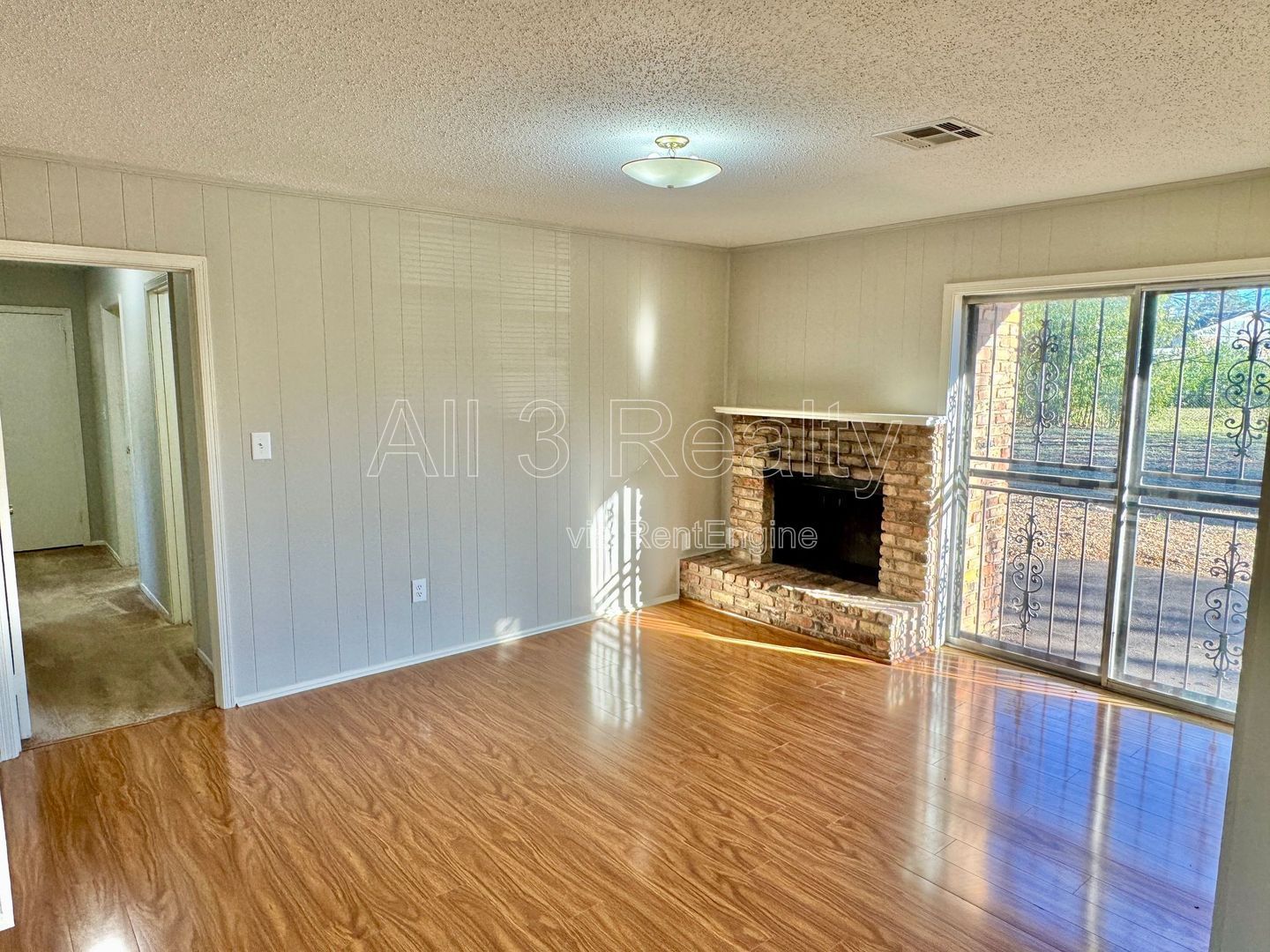 Charming 3-Bedroom Home with Plenty to Enjoy! property image