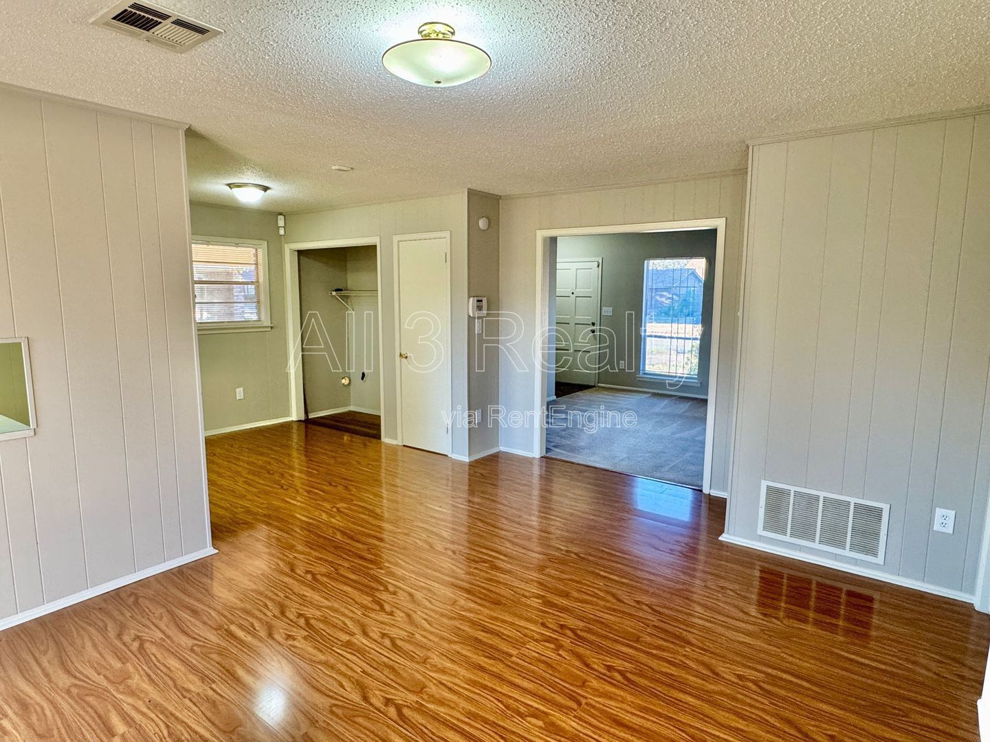 Charming 3-Bedroom Home with Plenty to Enjoy! property image