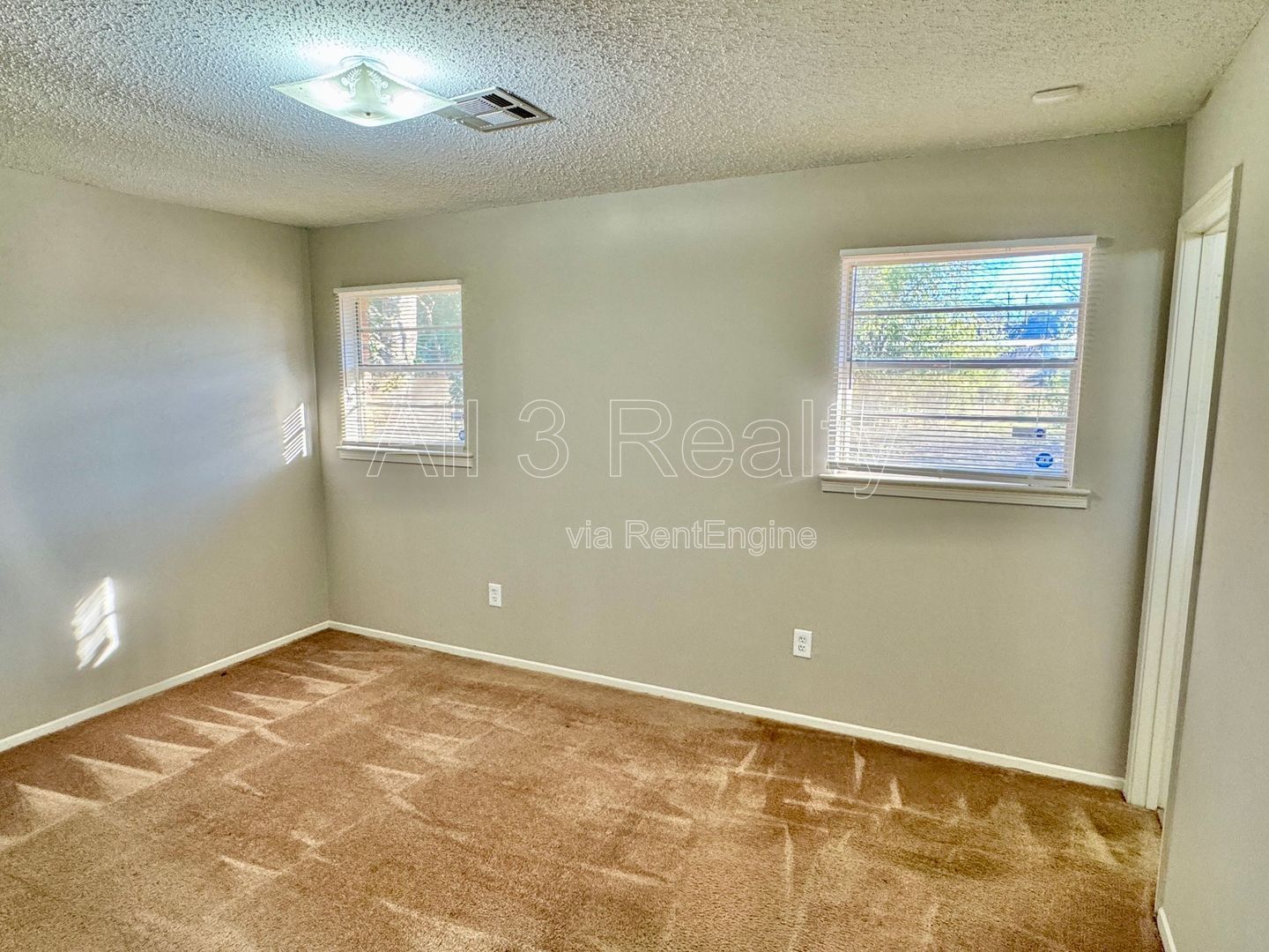 Charming 3-Bedroom Home with Plenty to Enjoy! property image