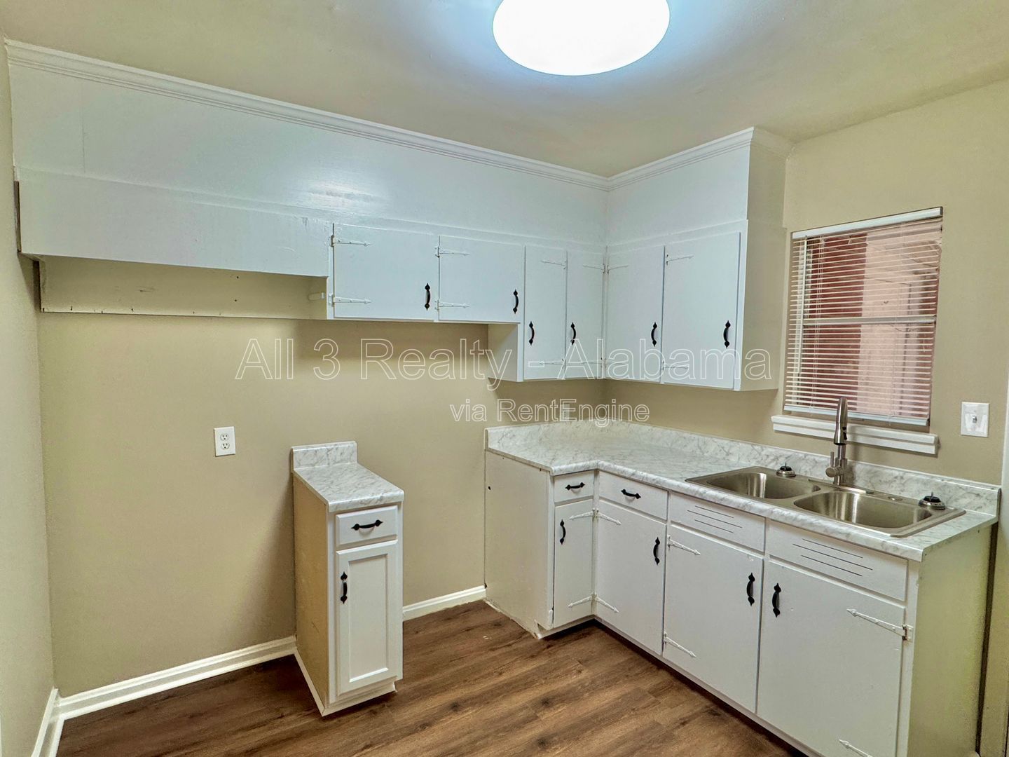2-Bedroom home is truly move-in ready! property image
