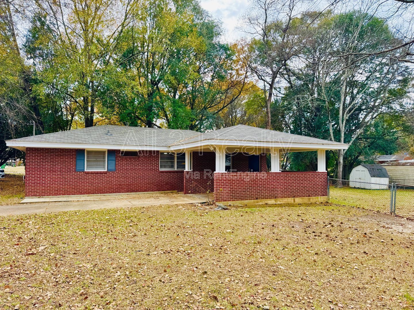 Adorable 3-Bedroom Home in Lakeview Heights property image