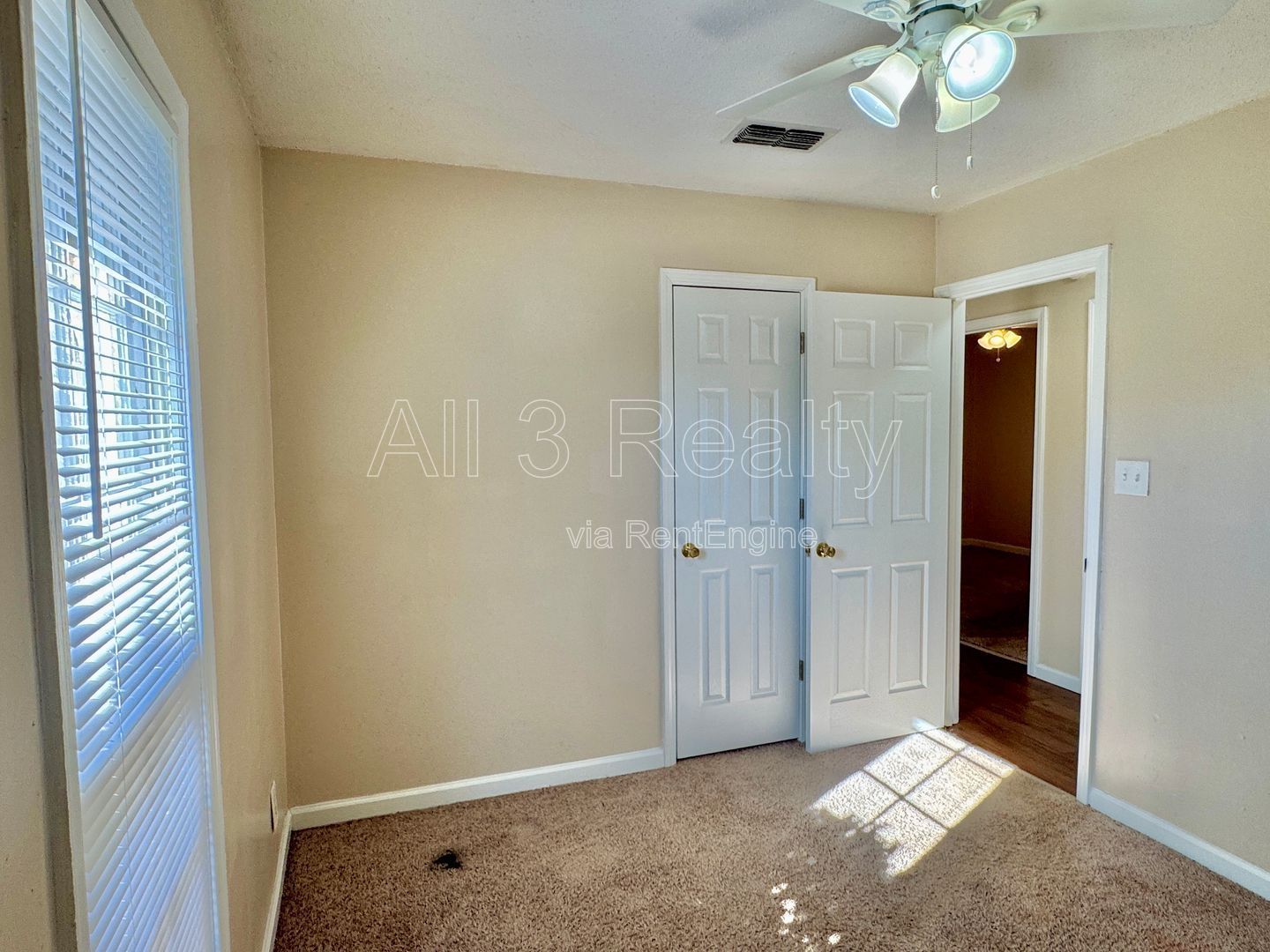 Adorable 3-bedroom!! property image