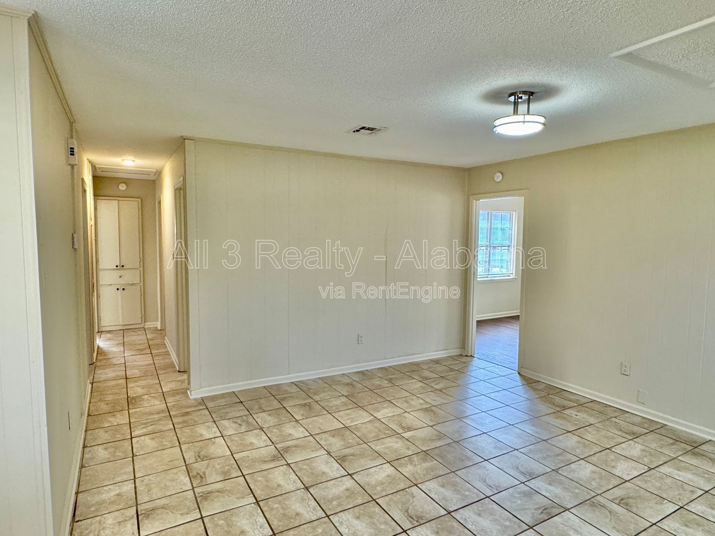 Charming updated 3-bedroom home! property image