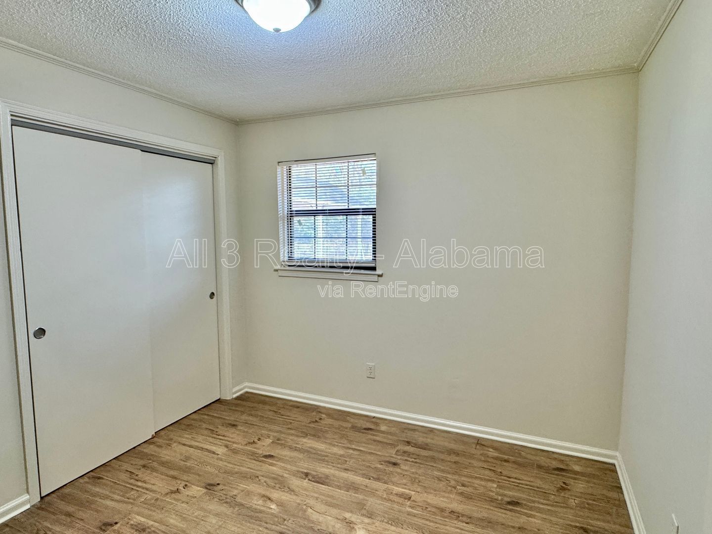 Charming updated 3-bedroom home! property image