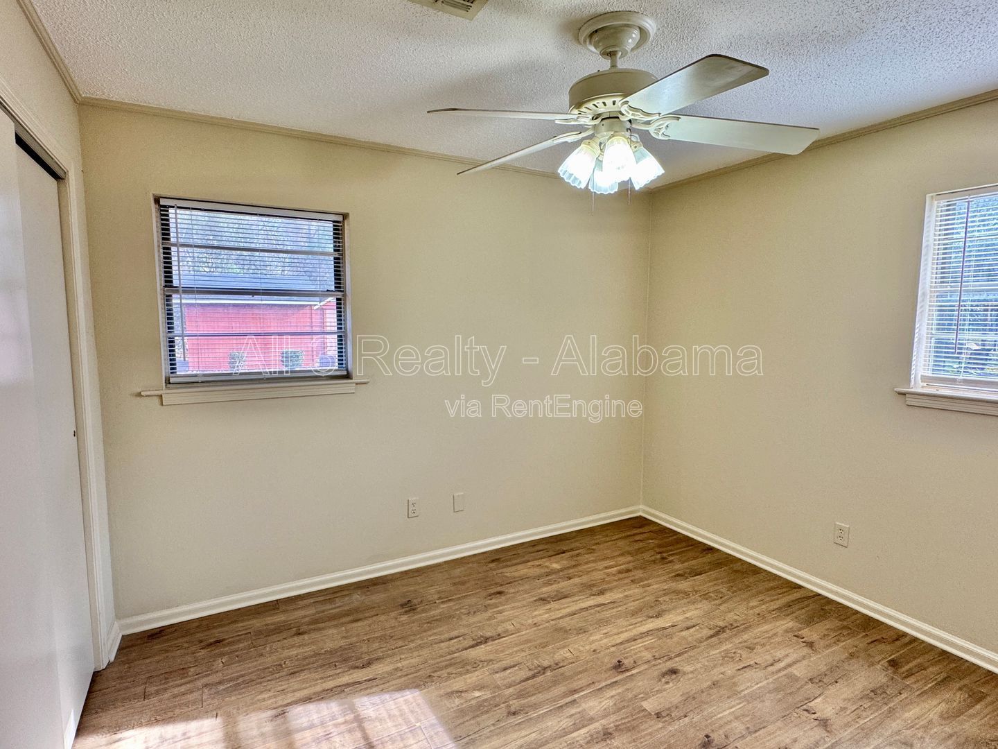 Charming updated 3-bedroom home! property image