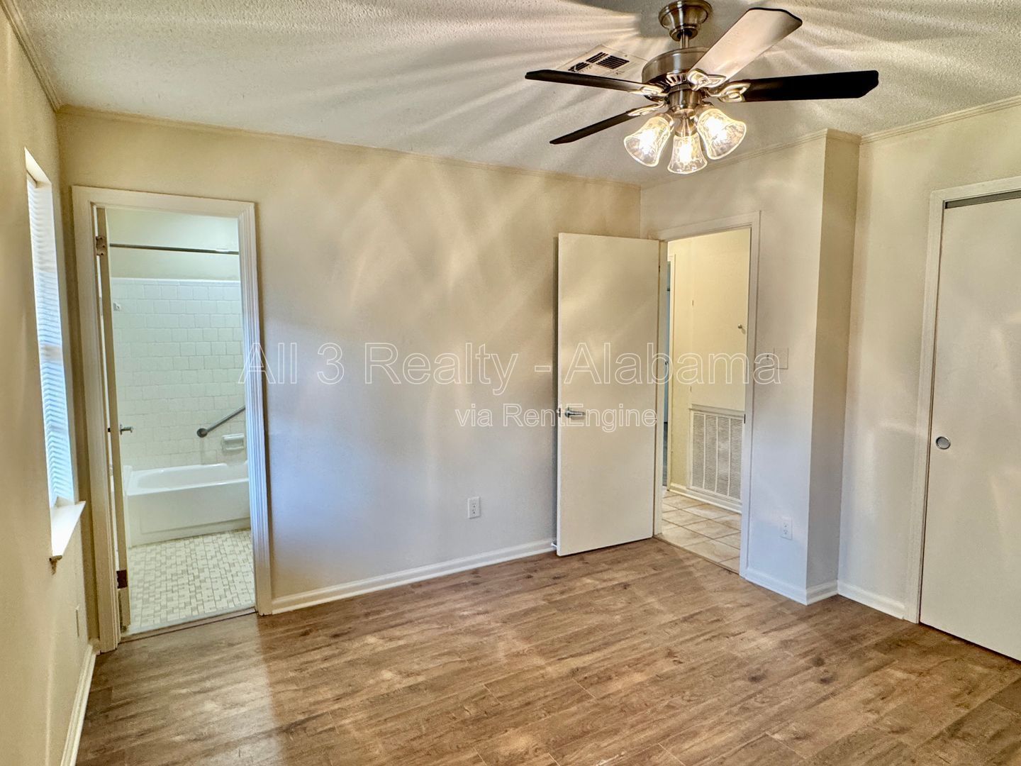 Charming updated 3-bedroom home! property image