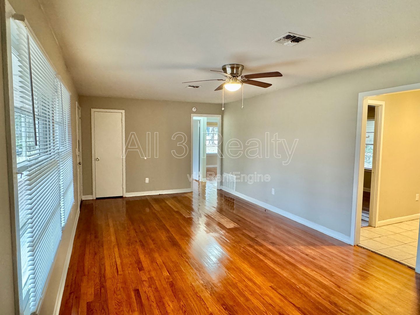 $500.00 Deposit  with Approval and move in by 1/31 property image