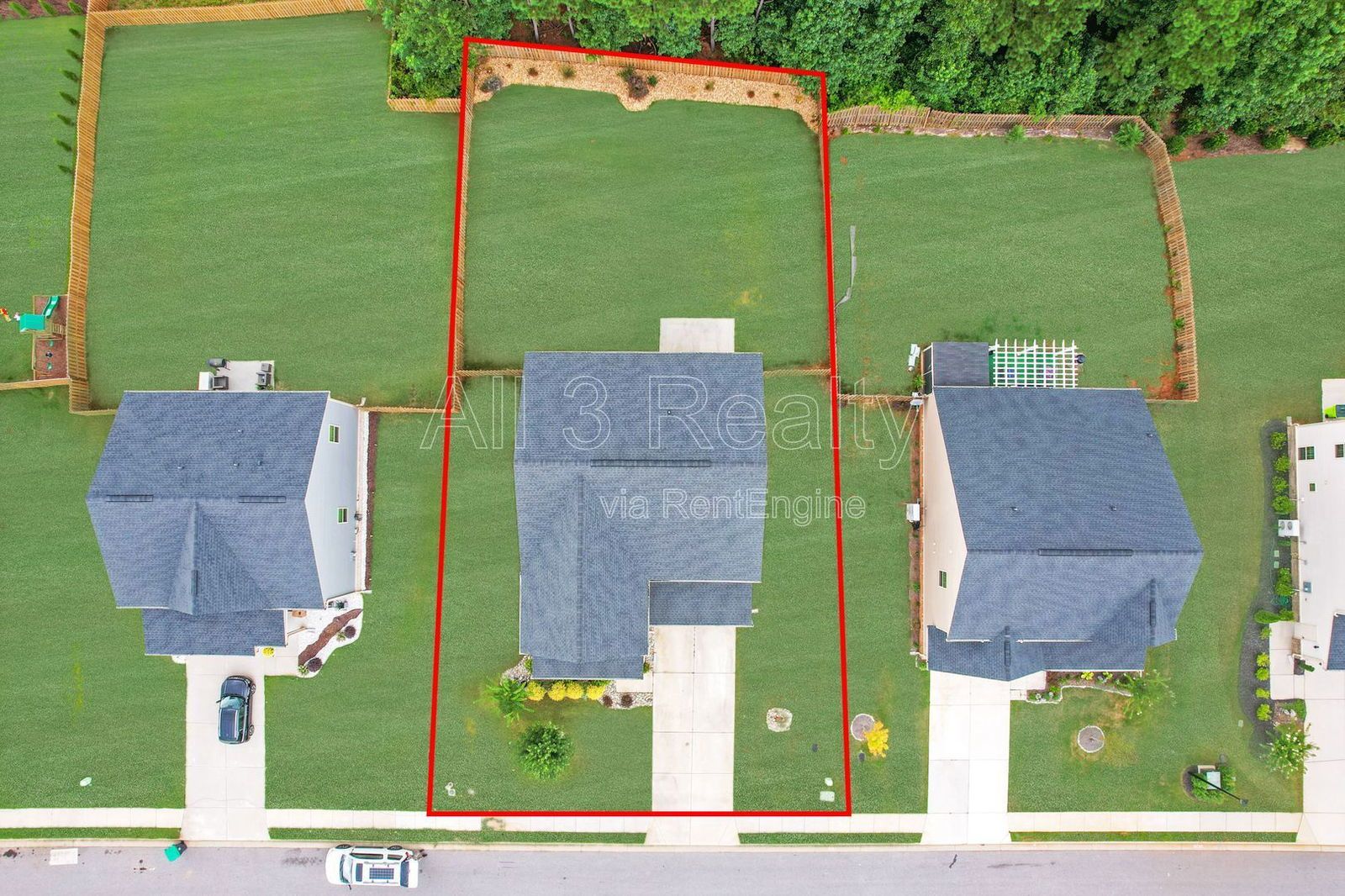 Welcome to this stunning 5-bedroom, 3-bathroom home located in the vibrant community of McDonough, GA. property image