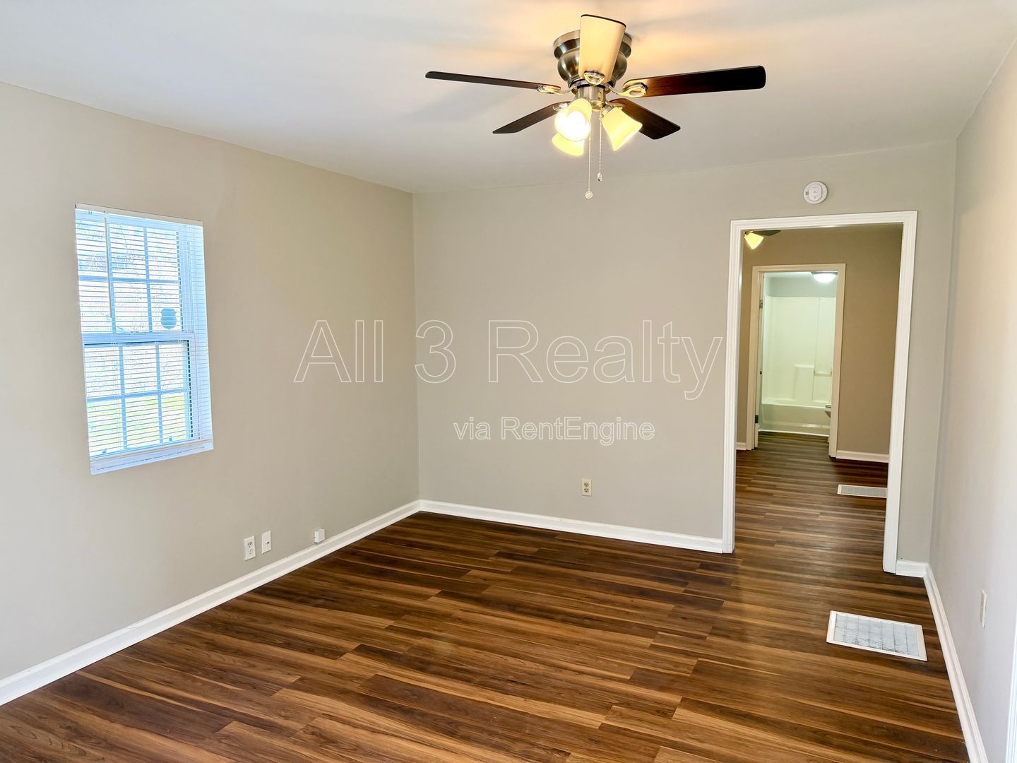 Welcome to this charming 2-bedroom, 1-bathroom home located in the vibrant community of Fairburn, GA. property image