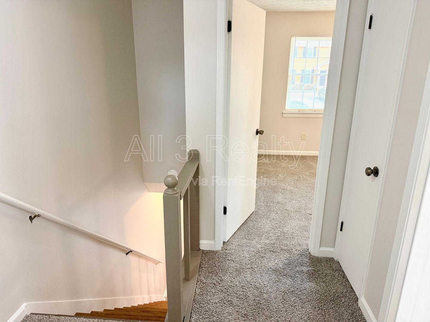 Welcome to this beautifully renovated home located in the charming town of Stockbridge, GA. property image