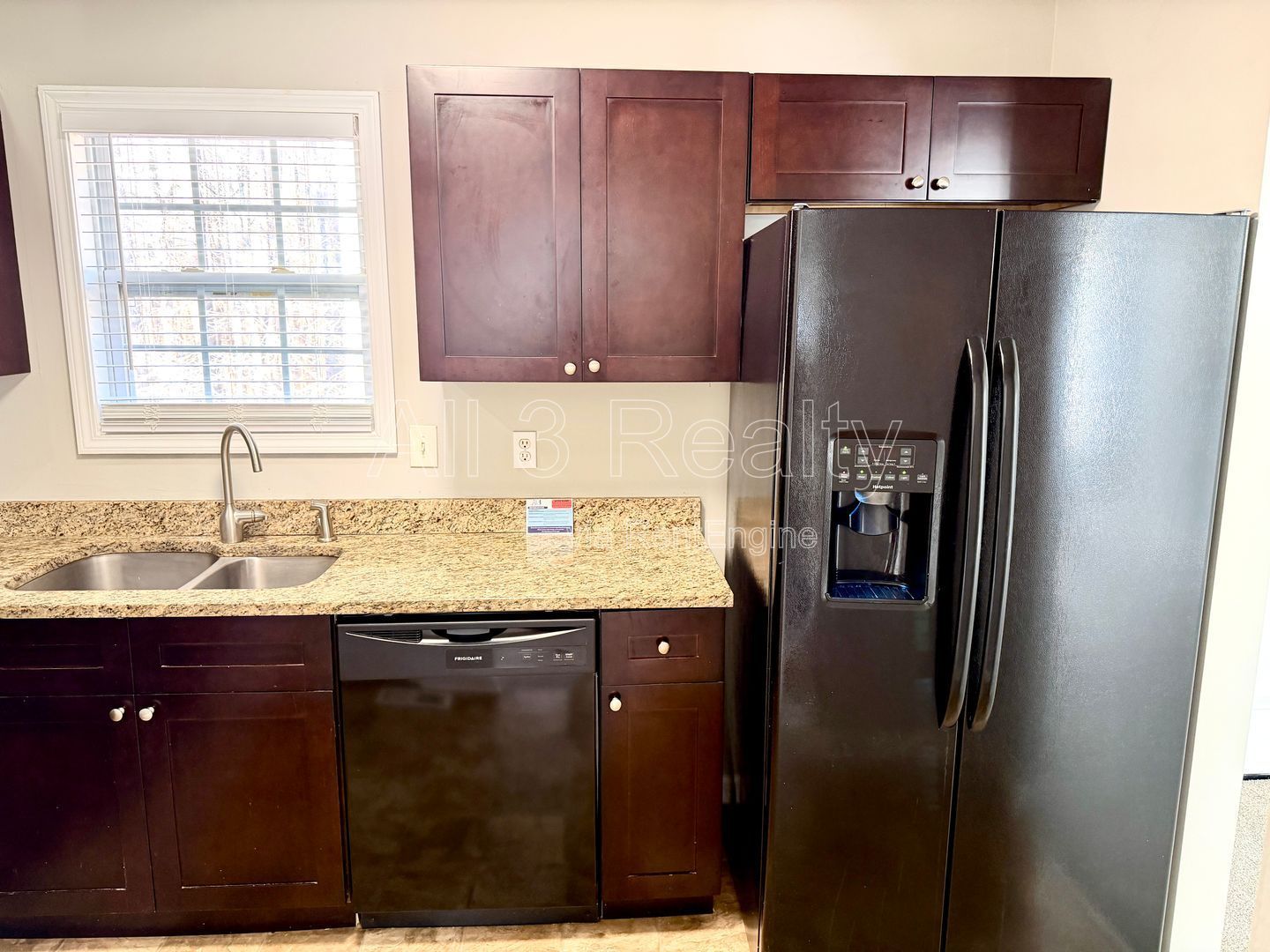 Welcome to this stunning 3-bedroom, 2-bathroom home located in the vibrant community of Villa Rica, GA. property image