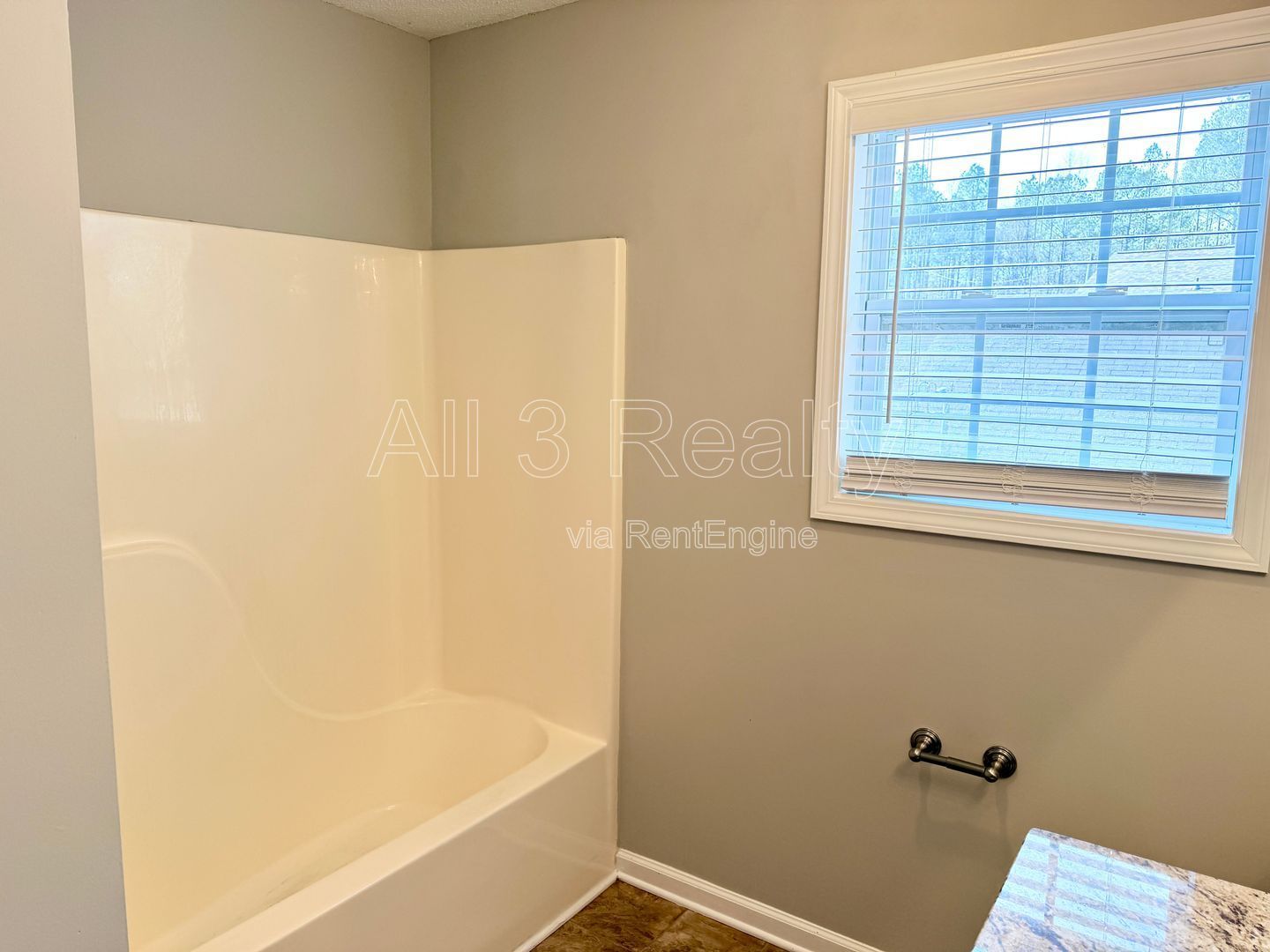 Welcome to this stunning 3-bedroom, 2-bathroom home located in the vibrant community of Villa Rica, GA. property image