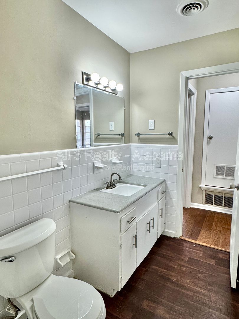 2-Bedroom home is truly move-in ready! property image
