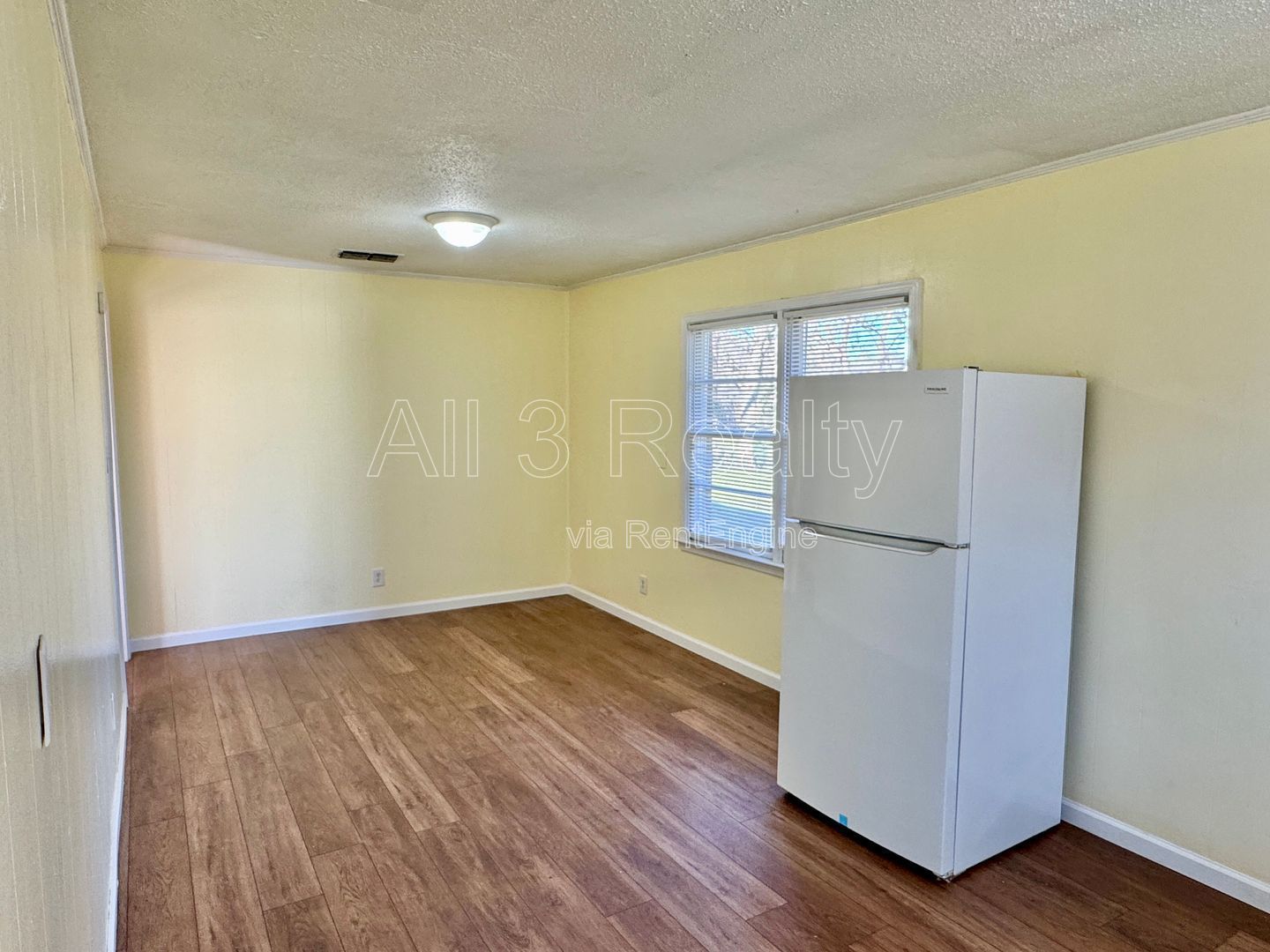 Adorable 3-bedroom!! property image