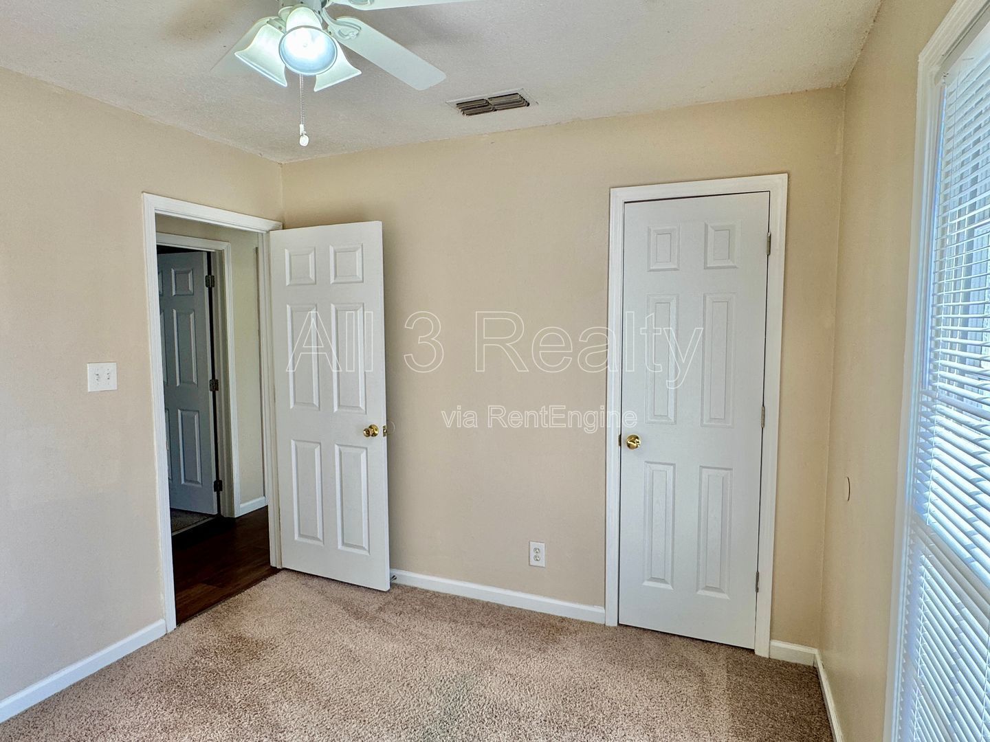 Adorable 3-bedroom!! property image