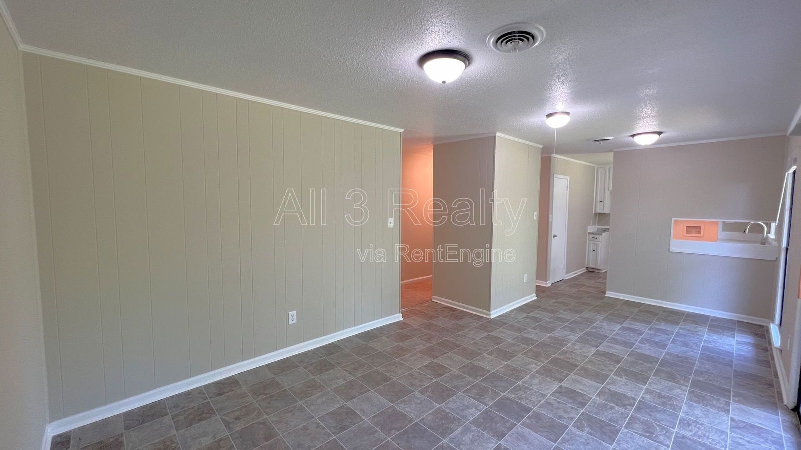 Beautiful 4-bedroom brick home property image