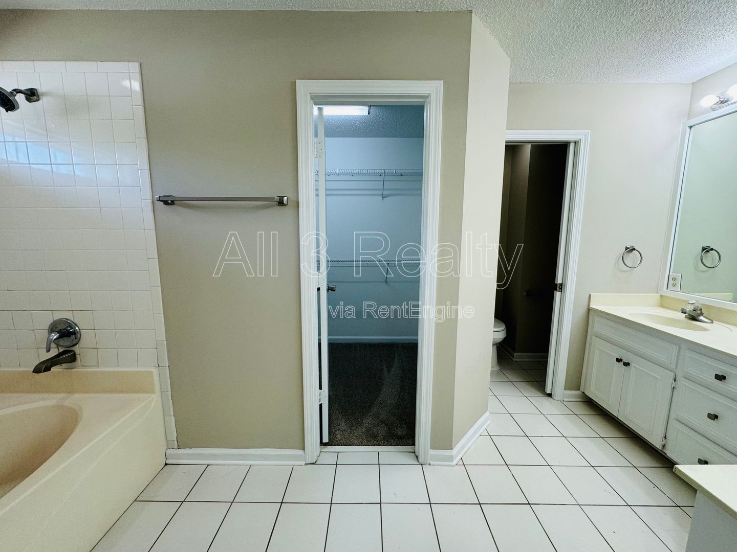 Stunning 3-Bedroom in Carriage Hills property image