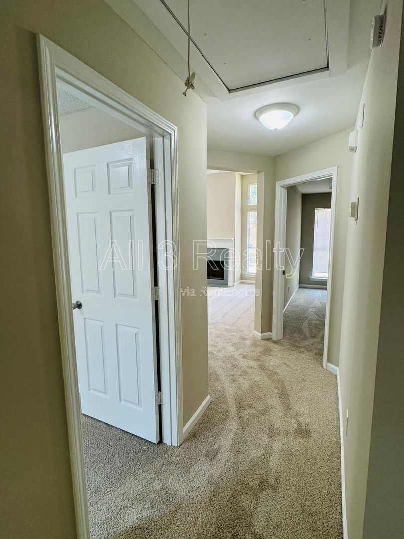 Stunning 3-Bedroom in Carriage Hills property image