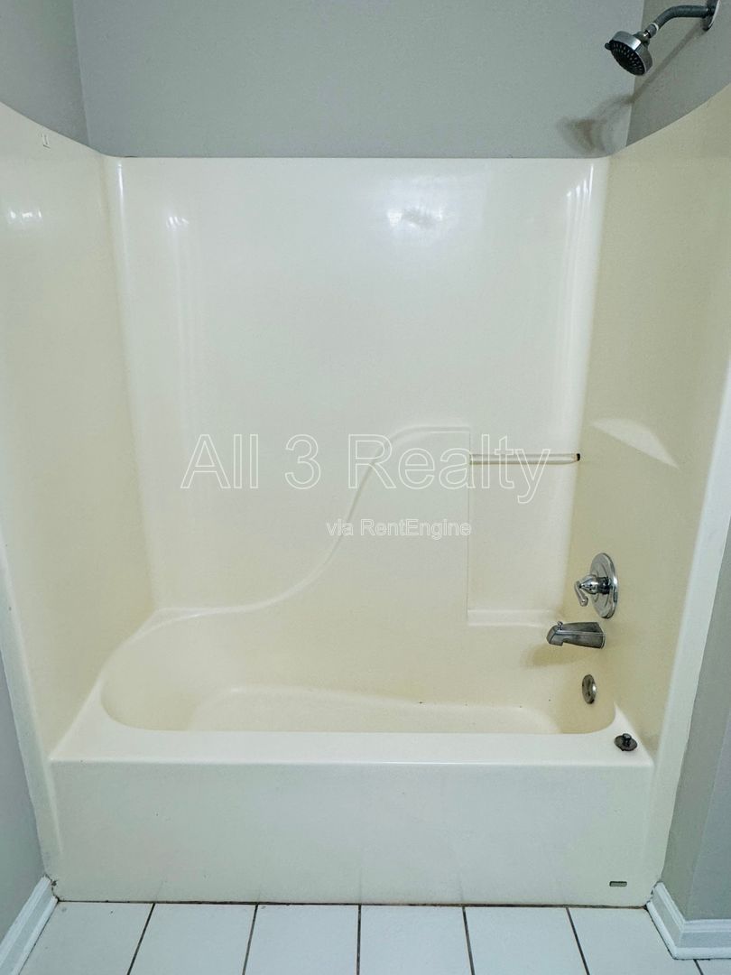 Stunning 3-Bedroom in Carriage Hills property image