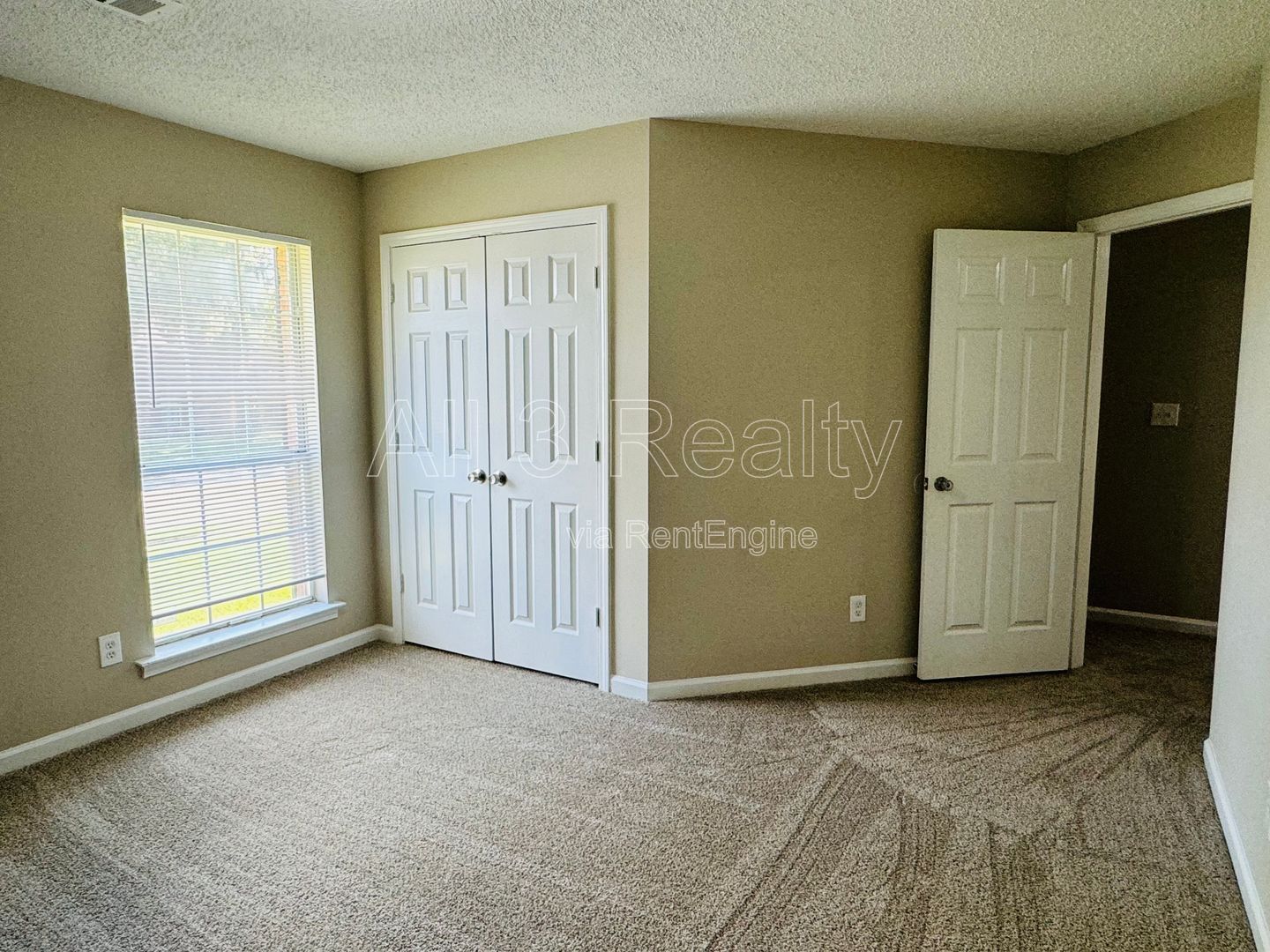 Stunning 3-Bedroom in Carriage Hills property image