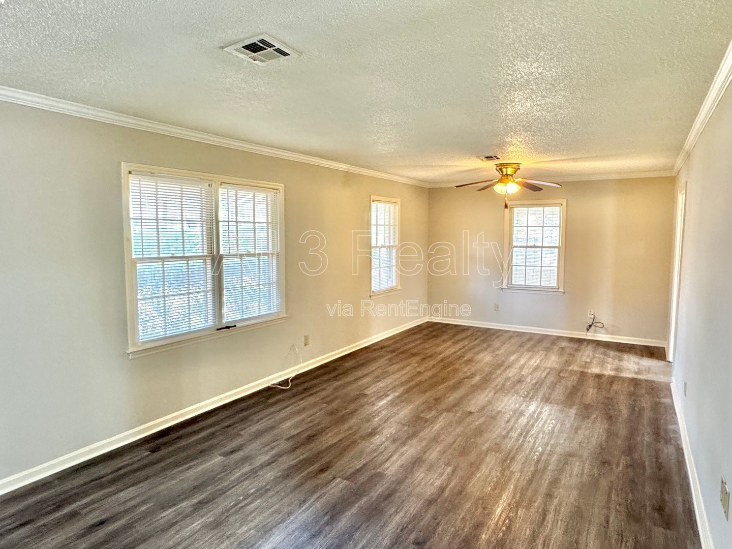 3-Bedroom with charming front porch! property image