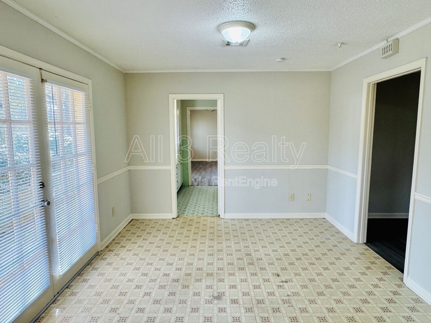3-Bedroom with charming front porch! property image