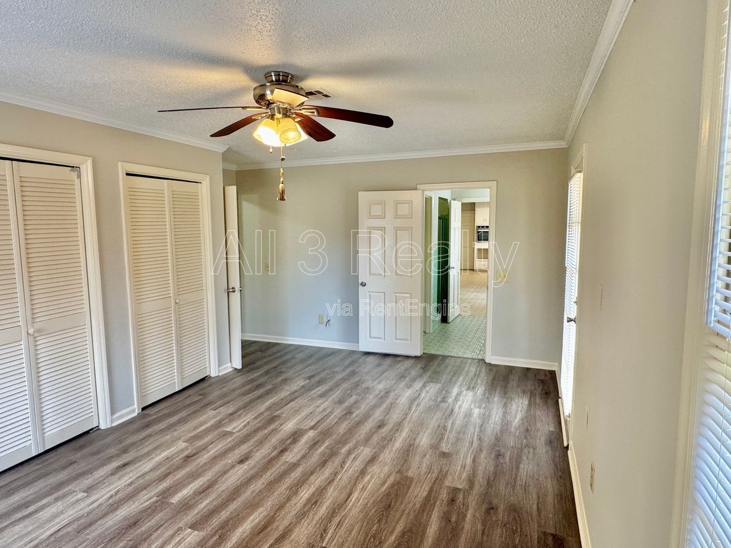 3-Bedroom with charming front porch! property image