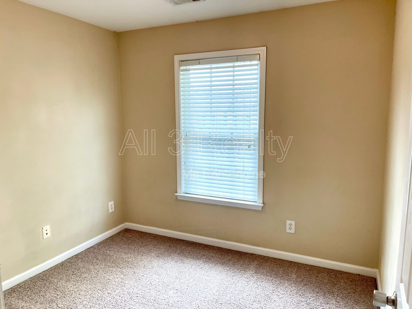 Welcome to this stunning 3-bedroom, 2.5-bathroom townhome, perfectly situated in the vibrant heart of Atlanta, GA. property image