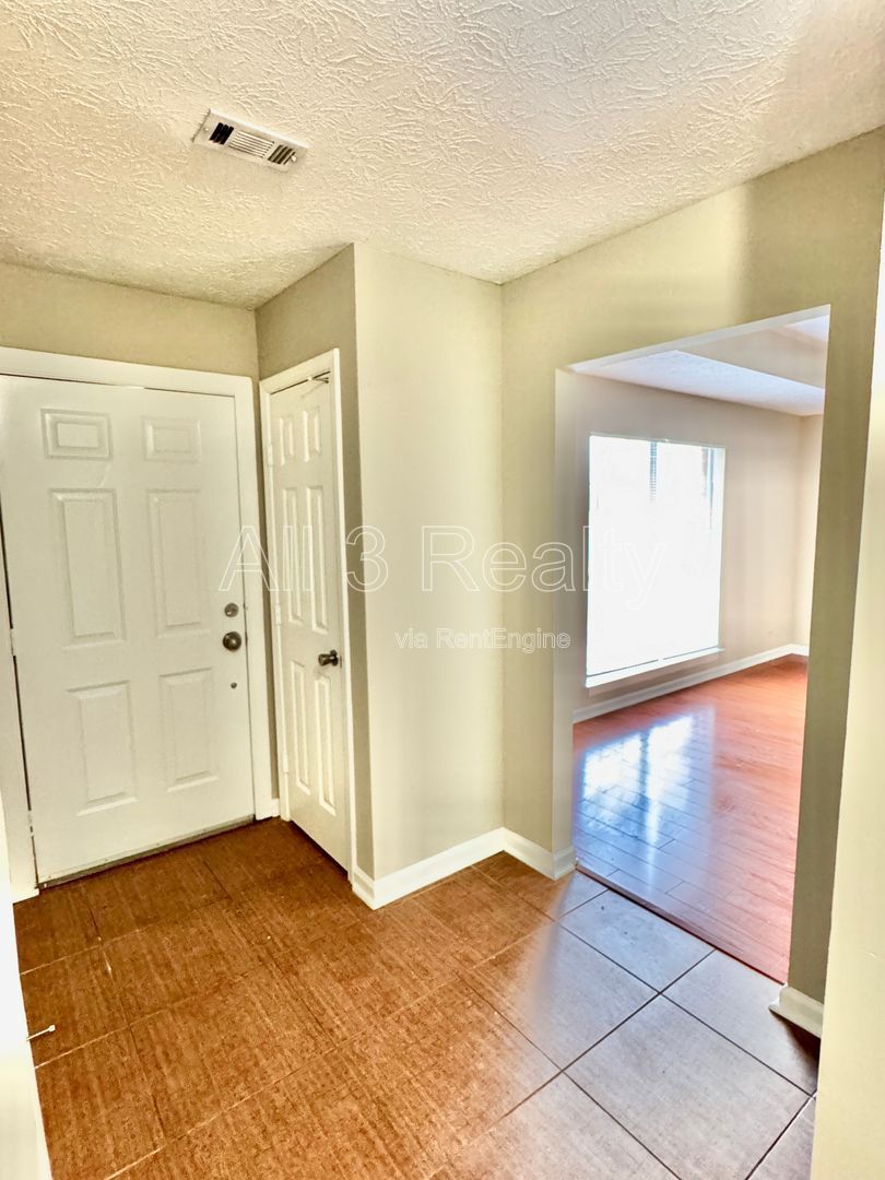 Delightful 2-Bedroom property image