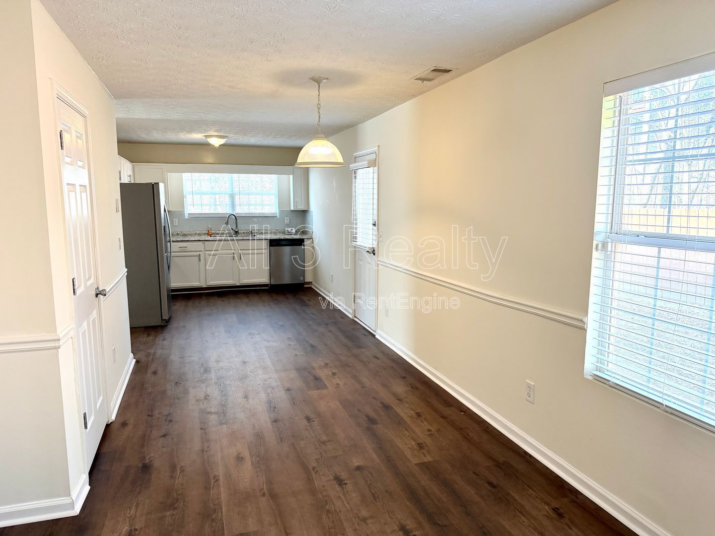 Welcome to this beautifully updated 3-bedroom, 3-bathroom home in College Park! property image