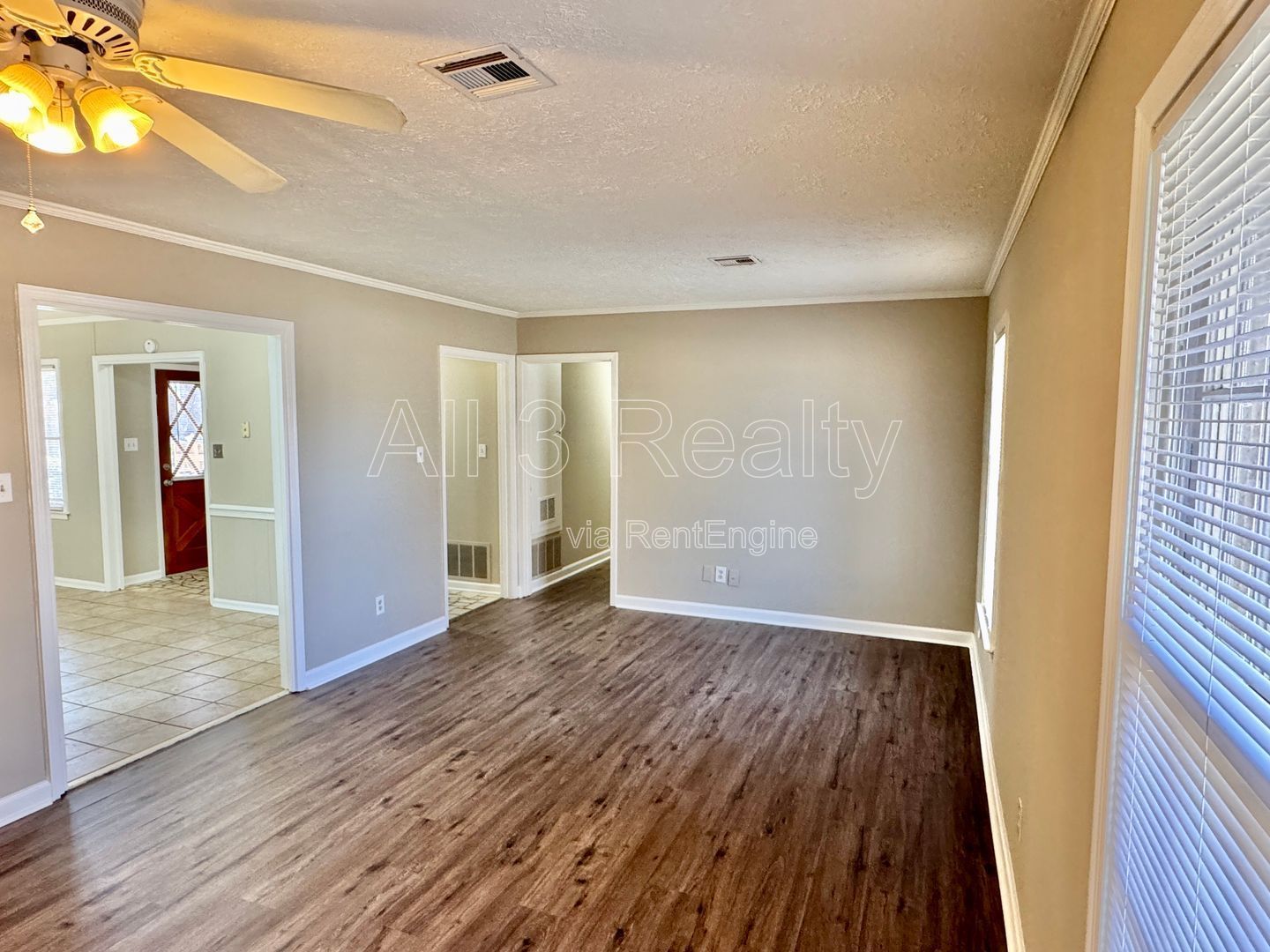 3-Bedroom Ranch in Forest Hills property image