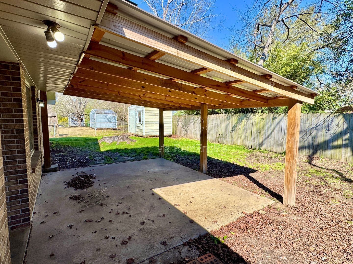 3-Bedroom Ranch in Forest Hills property image