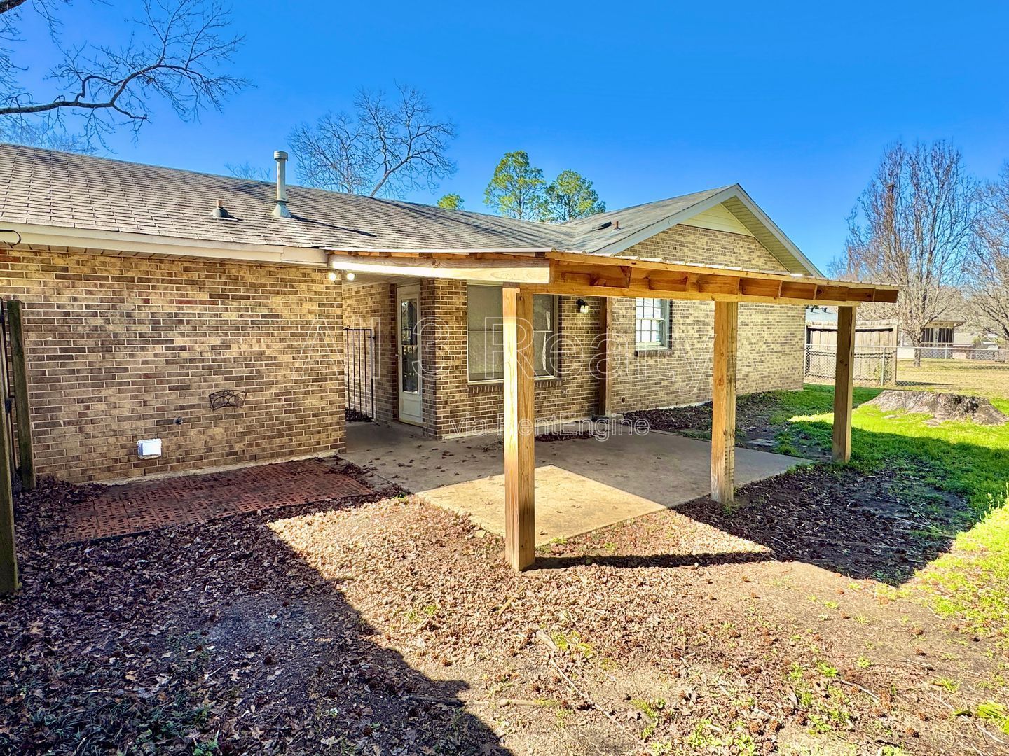 3-Bedroom Ranch in Forest Hills property image