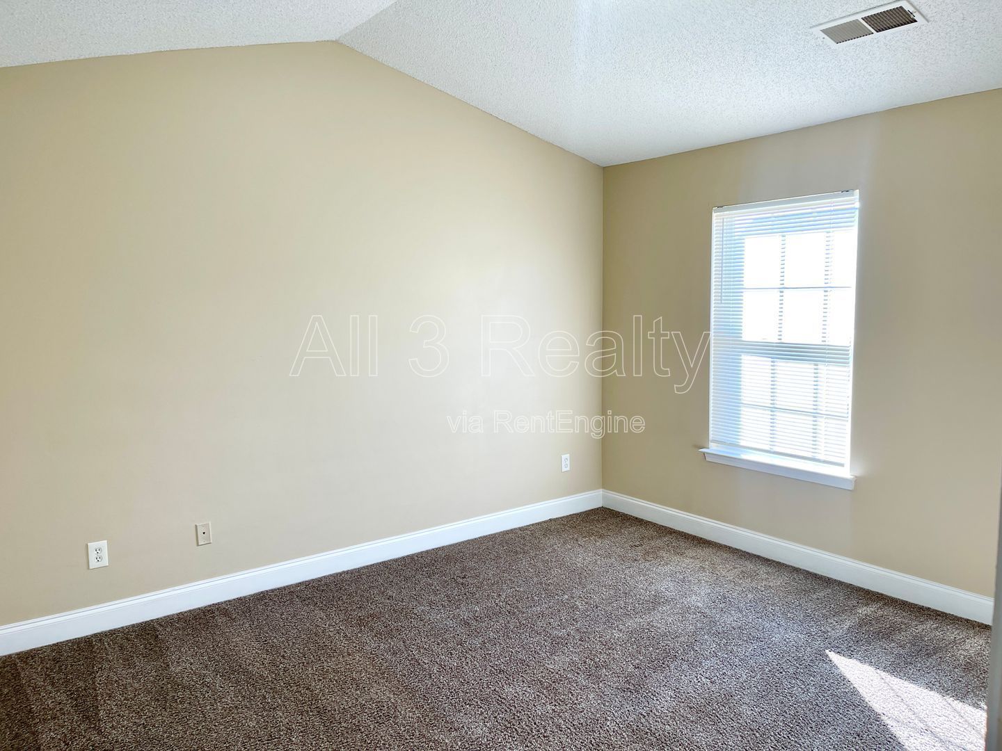 Welcome to this chic 2-story, 2-bed, 2.5-bath home in the heart of McDonough, GA. property image