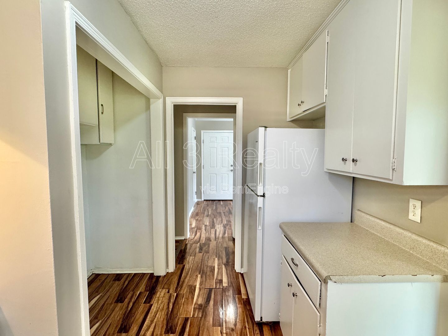 3 Bedroom / 2 Bathroom home is ready to impress! property image