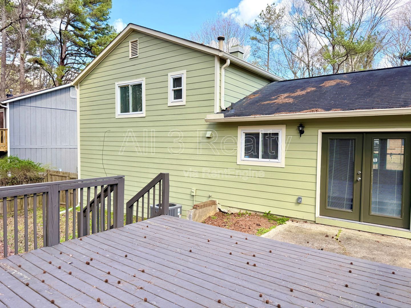 Welcome to this charming 3-bedroom, 2-bathroom home located in the vibrant community of Lithonia, GA. property image