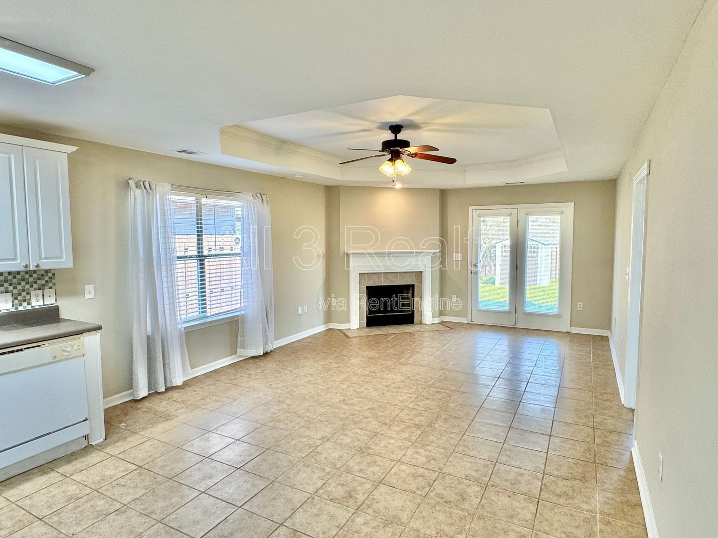 3-Bedroom Gem in Park Lake!! property image