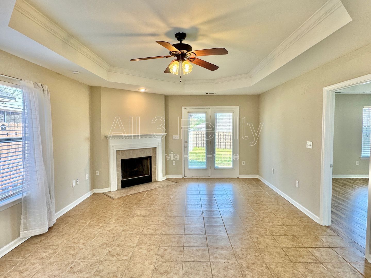 3-Bedroom Gem in Park Lake!! property image