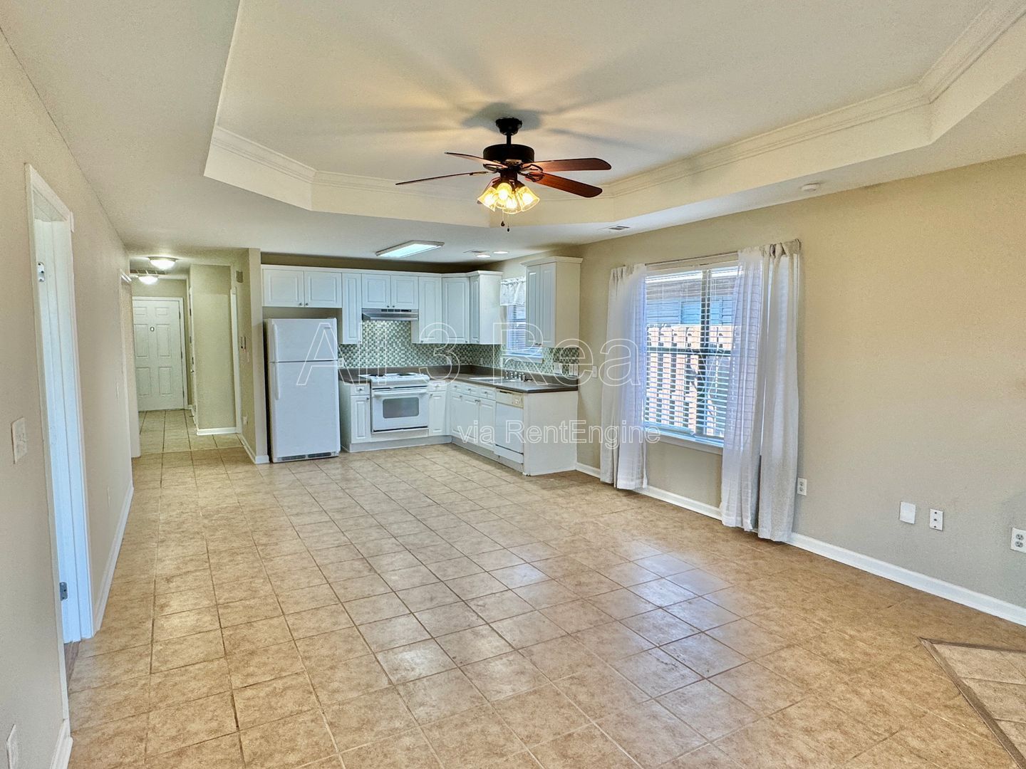 3-Bedroom Gem in Park Lake!! property image